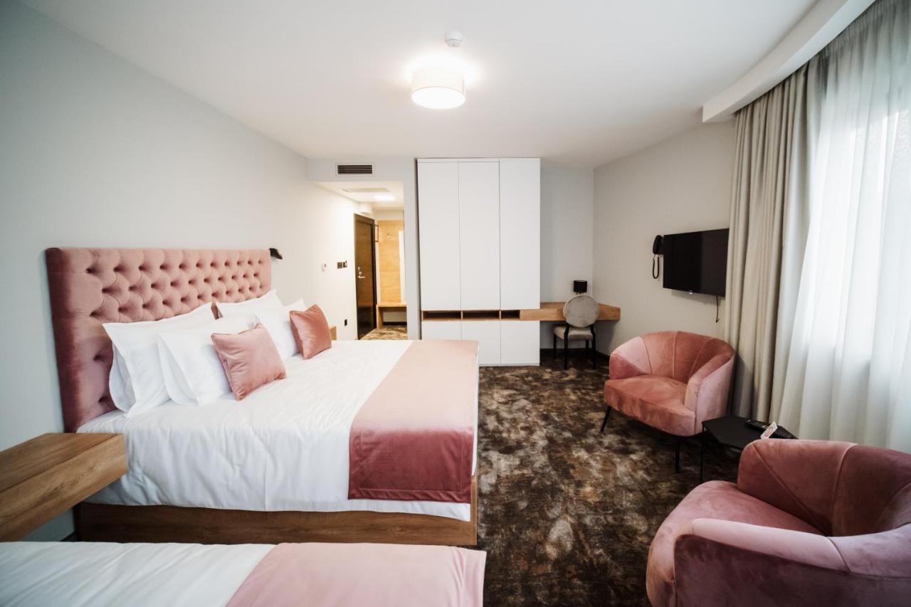 Hotel Barcode Wellness&Spa Sombor Zimmer foto