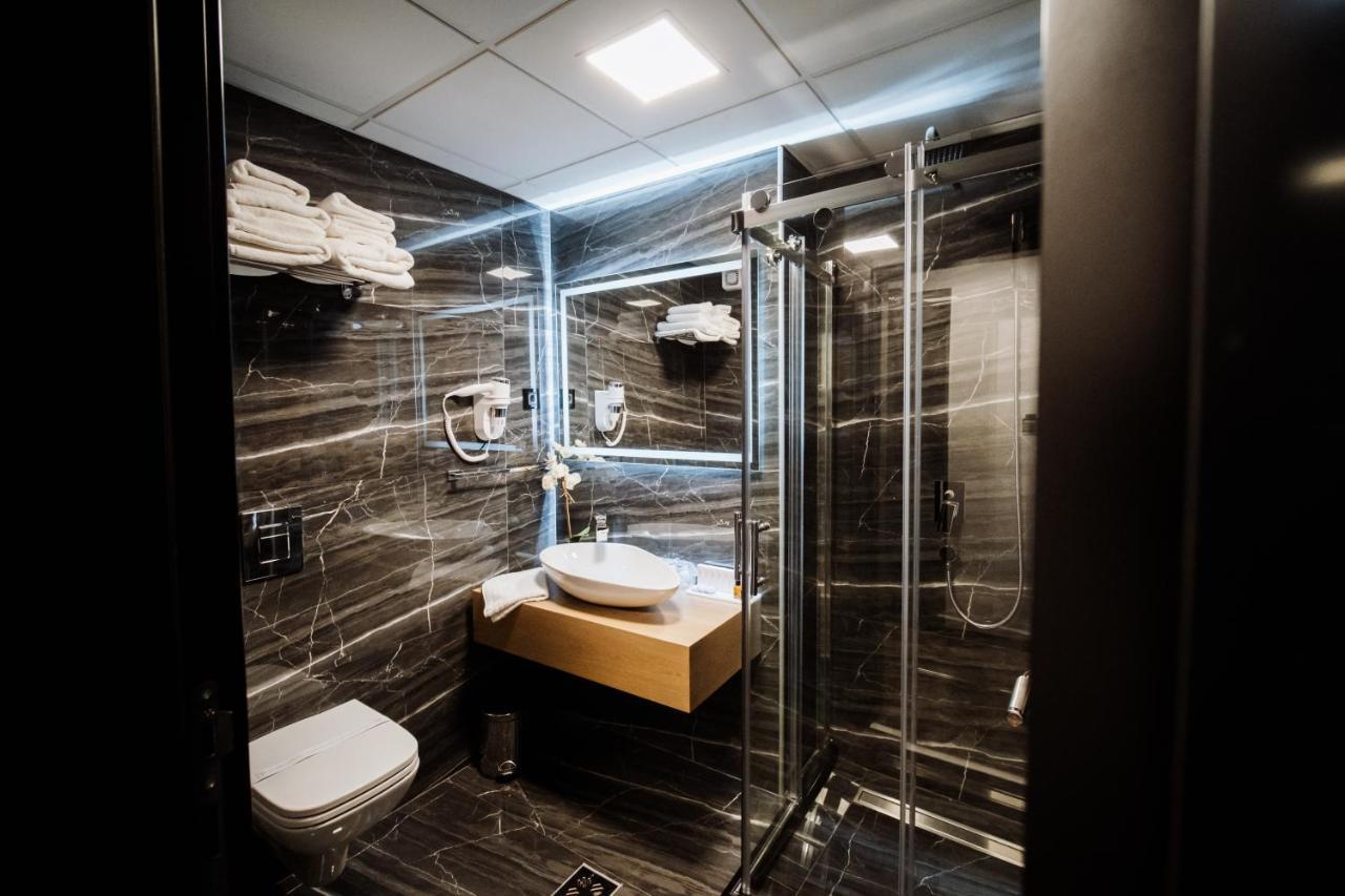 Hotel Barcode Wellness&Spa Sombor Exterior foto