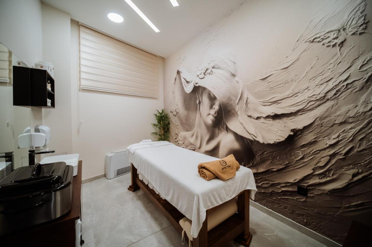 Hotel Barcode Wellness&Spa Sombor Exterior foto