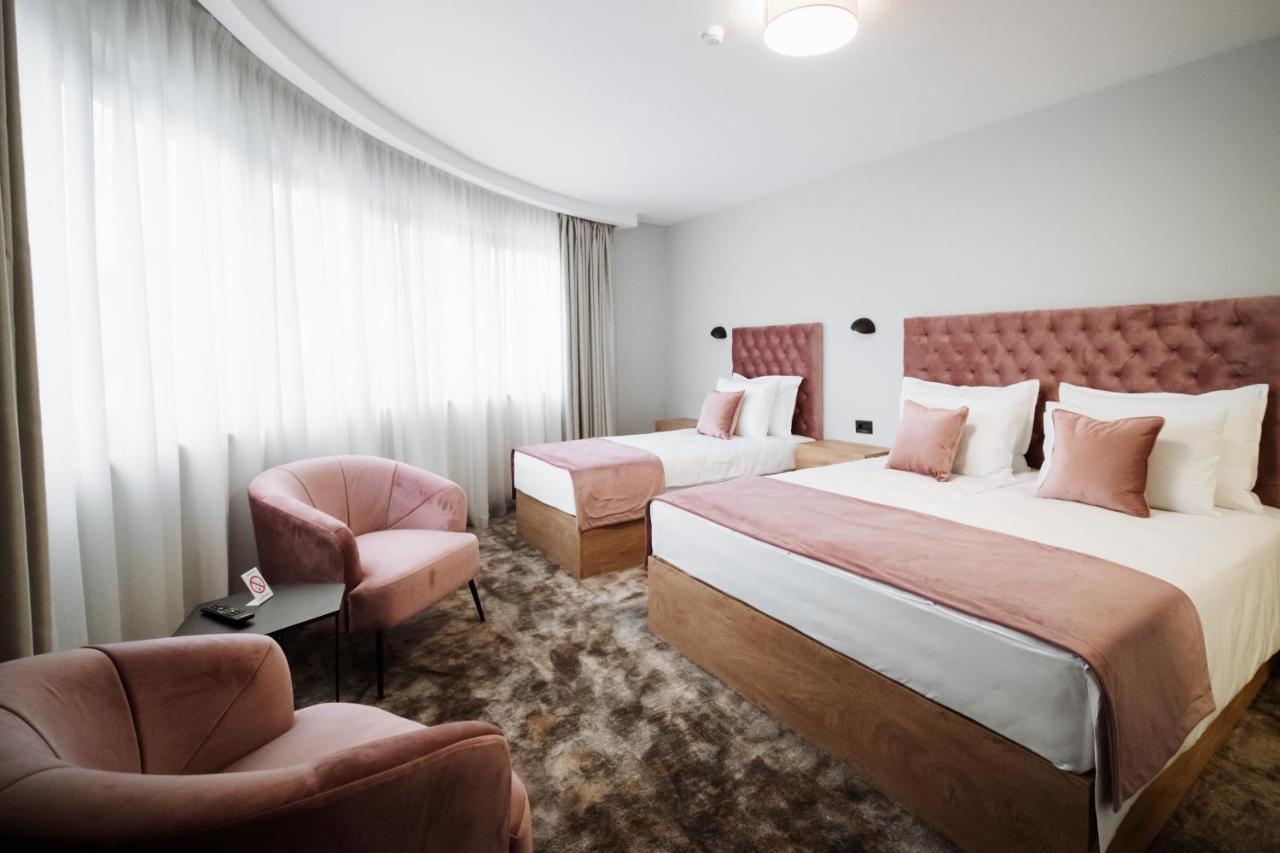 Hotel Barcode Wellness&Spa Sombor Exterior foto